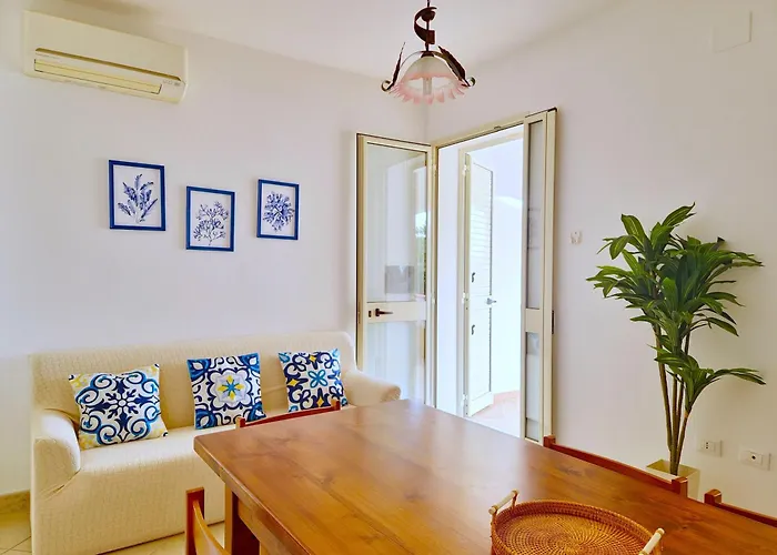 Casa Almar-fronte Spiaggia Feriehus